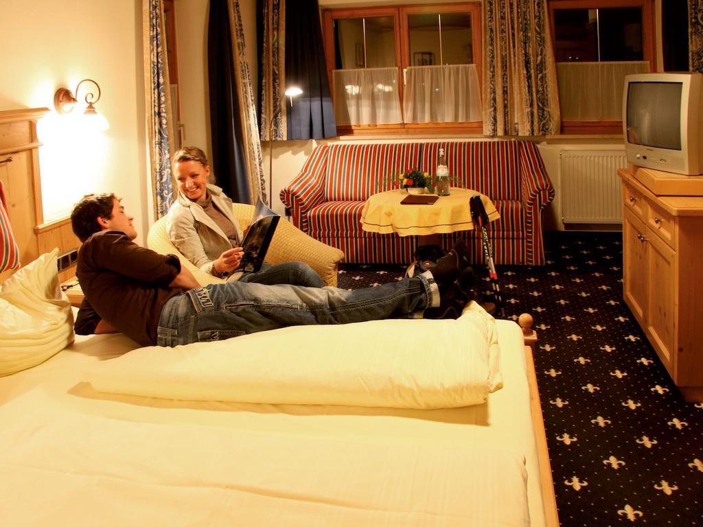 Hotel Gebirgshaeusl Engedey Номер фото